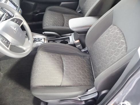 Used 2025 Mitsubishi Outlander Sport ES AWD/4WD image 23