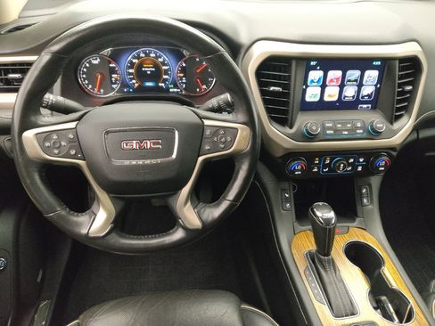 Used 2017 GMC Acadia Denali w/ Technology Package AWD/4WD image 22