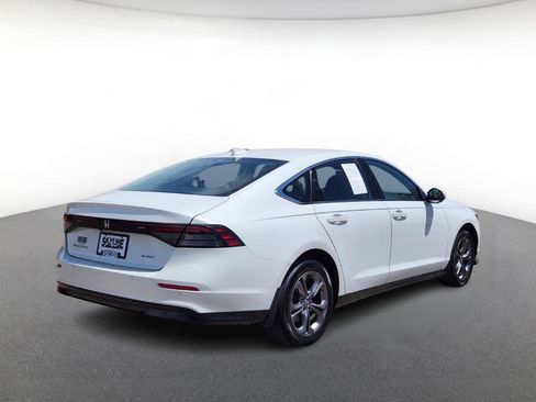 Used 2023 Honda Accord EX-L image 3