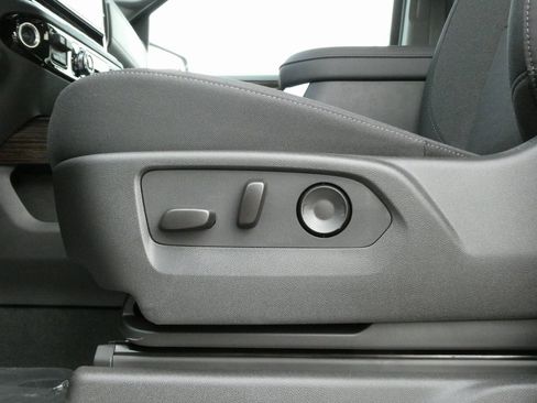 New 2025 GMC Sierra 1500 Elevation w/ Preferred Package image 9