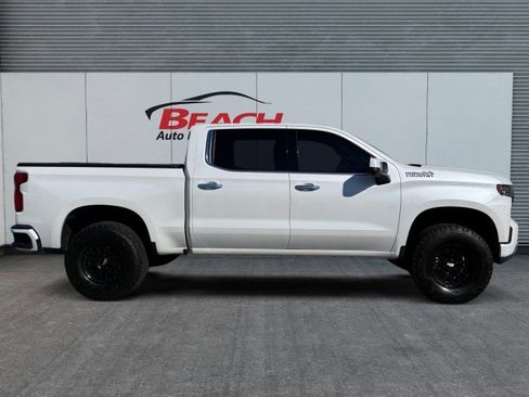 Used 2021 Chevrolet Silverado 1500 High Country RWD image 5