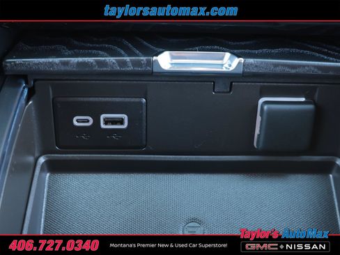 Used 2023 GMC Yukon Denali AWD/4WD image 26