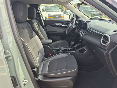 Used 2026 Chevrolet TrailBlazer LT FWD image 23
