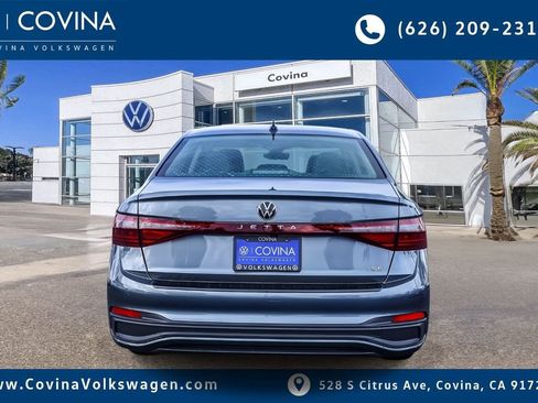 New 2026 Volkswagen Jetta SE image 6