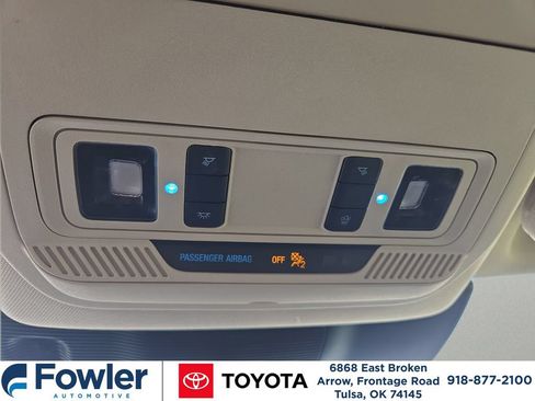 Used 2021 Ford Explorer Limited AWD/4WD image 26