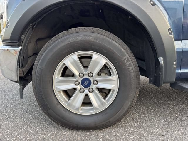 Used 2017 Ford F150 XL w/ Equipment Group 101A Mid AWD/4WD image 11