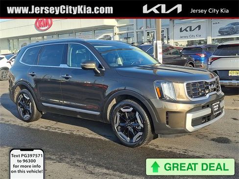 Certified 2023 Kia Telluride S w/ S Sunroof Package image 1