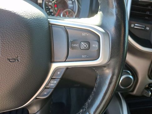Used 2020 RAM 1500 Big Horn AWD/4WD image 22