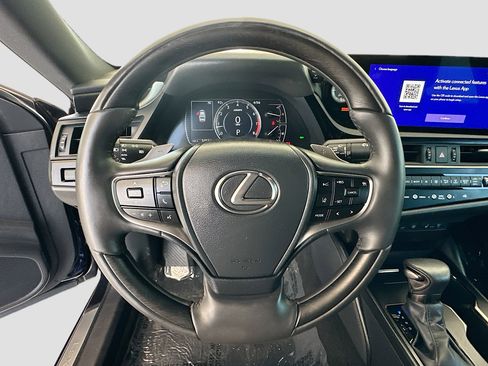Used 2023 Lexus ES 350 Ultra Luxury w/ Accessory Package (Z2) FWD image 10