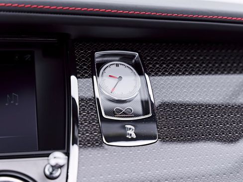 Used 2020 Rolls-Royce Dawn RWD image 77