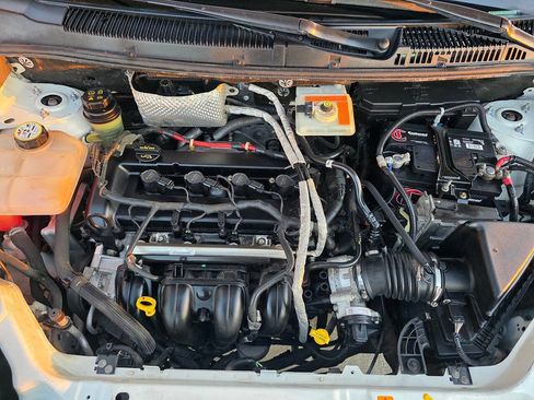 Used 2012 Ford Transit Connect XLT Premium image 45