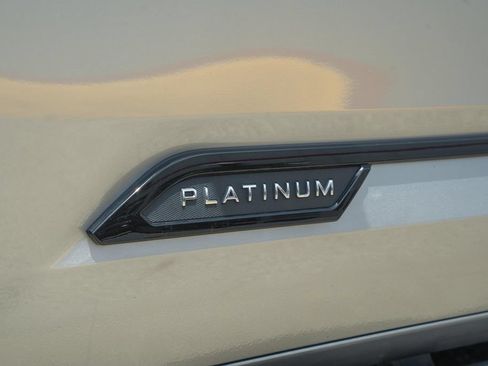 Used 2024 Toyota Tundra Platinum w/ TRD Off-Road Package AWD/4WD image 17