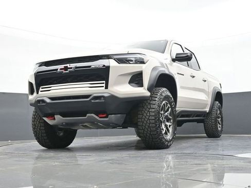 New 2026 Chevrolet Colorado ZR2 w/ Technology Package AWD/4WD image 55