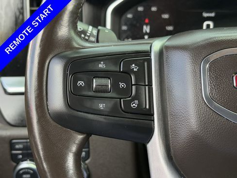 Used 2022 GMC Sierra 1500 SLT w/ SLT Convenience Package AWD/4WD image 17