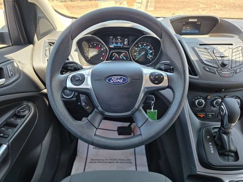 Used 2016 Ford Escape SE FWD image 23