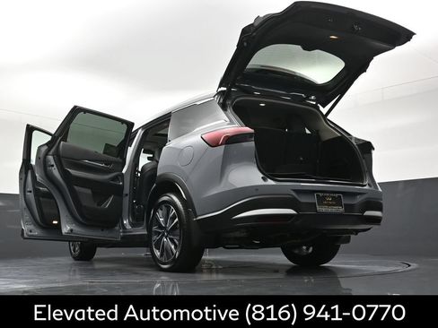 Certified 2026 INFINITI QX60 Luxe w/ Cargo Package AWD/4WD image 39