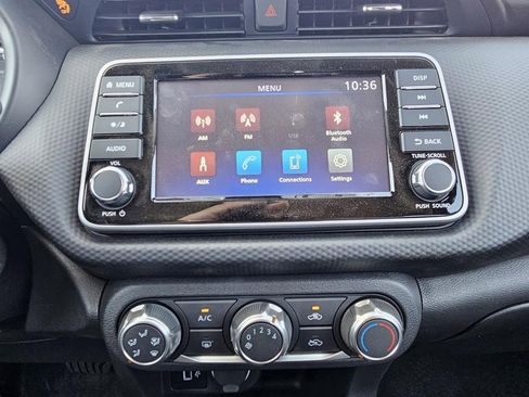 New 2025 Nissan Kicks Play S image 13