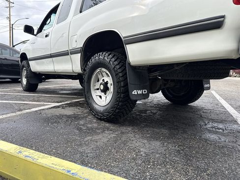 Used 1995 Toyota T100 SR5 image 6