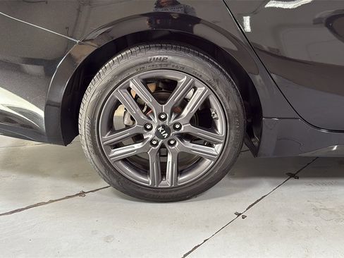 Used 2021 Kia Forte GT-Line image 22