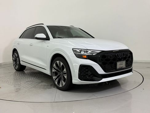 New 2026 Audi Q8 Premium Plus image 7