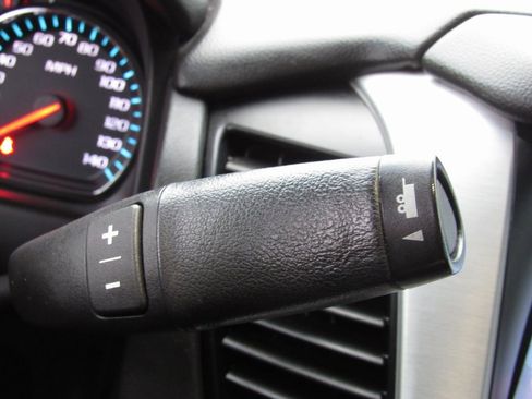 Used 2019 GMC Yukon XL SLT w/ Open Road Package image 39