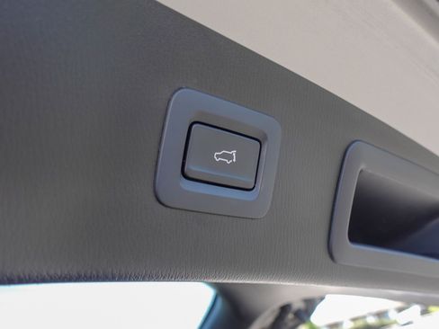 Certified 2025 MAZDA CX-5 AWD 2.5 S w/ Preferred Package image 25