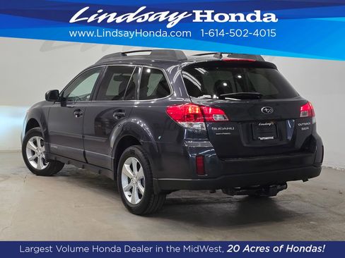 Used 2013 Subaru Outback 3.6R Limited image 4