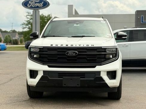 New 2026 Ford Expedition Max Platinum w/ Stealth Appearance Package AWD/4WD image 57