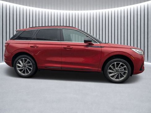 New 2026 Lincoln Corsair Grand Touring image 2