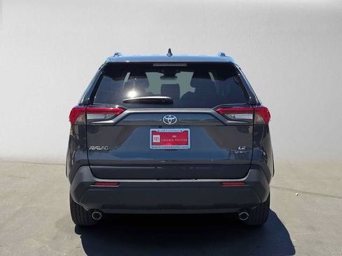 Certified 2025 Toyota RAV4 LE AWD/4WD image 4