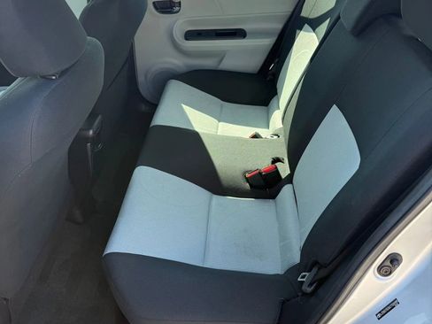 Used 2012 Toyota Prius C Two image 19