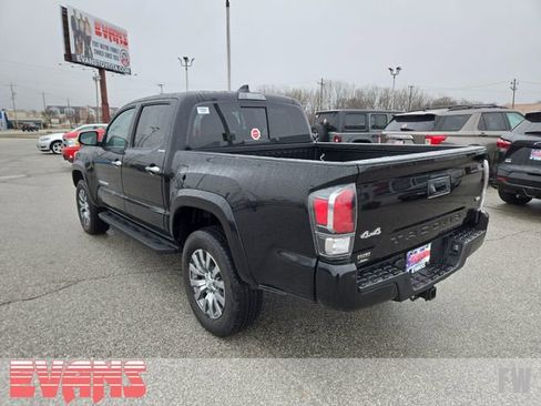 Used 2023 Toyota Tacoma Limited image 30
