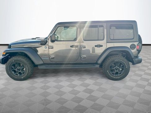 Used 2023 Jeep Wrangler Unlimited w/ Cold Weather Group AWD/4WD image 9