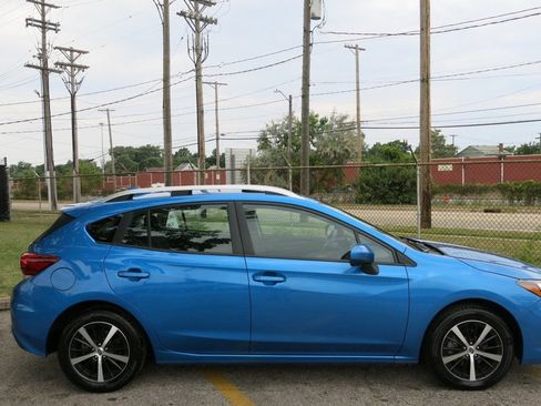 Used 2022 Subaru Impreza 2.0i Premium AWD/4WD image 5