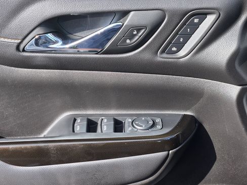 Used 2023 GMC Acadia AT4 w/ Preferred Package AWD/4WD image 12