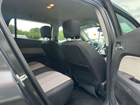Used 2017 GMC Terrain SLE AWD/4WD image 14