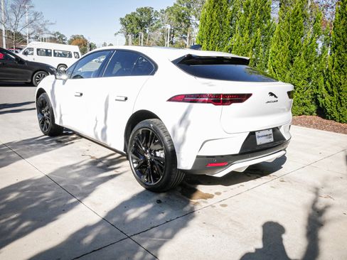 Used 2024 Jaguar I-PACE R-Dynamic HSE image 8