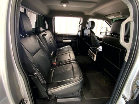 Used 2021 Ford F250 Lariat w/ Lariat Value Package AWD/4WD image 25