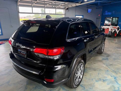 Used 2020 Jeep Grand Cherokee Limited AWD/4WD image 7