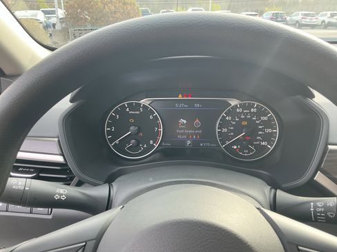 New 2026 Nissan Altima 2.5 SV AWD/4WD image 8