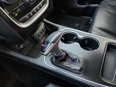 Used 2020 Dodge Durango SXT AWD/4WD image 25
