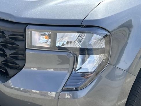 Used 2025 Ford Maverick XLT image 7