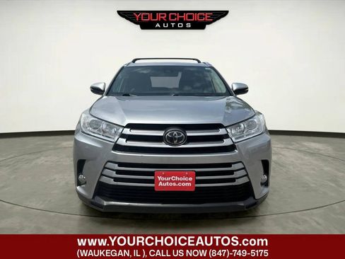 Used 2019 Toyota Highlander XLE AWD/4WD image 8