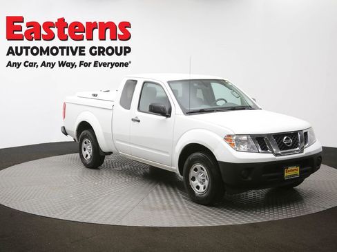 Used 2017 Nissan Frontier S image 48