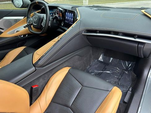 Used 2022 Chevrolet Corvette Stingray Preferred Cpe w/ Z51 Performance Package image 10