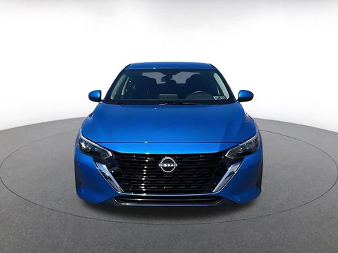 Used 2025 Nissan Sentra SV FWD image 6