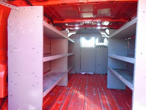 Used 2020 Ford Transit 150 Low Roof AWD image 8