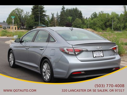 Used 2016 Hyundai Sonata SE FWD image 3