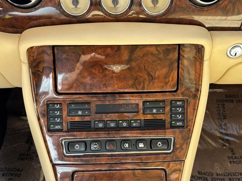 Used 2001 Bentley Arnage Red Label image 27
