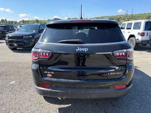 New 2026 Jeep Compass Limited w/ Sun, Sound & Navigation Group AWD/4WD image 3